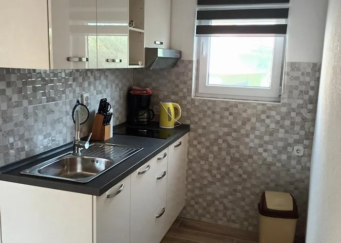 In With Terrace, Air Conditioning, Wi-fi דירה *