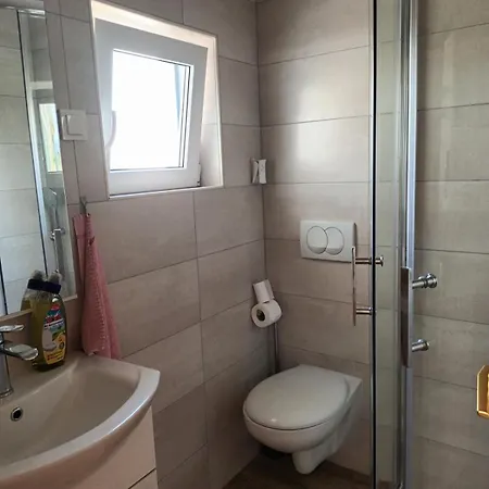 In With Terrace, Air Conditioning, Wi-fi